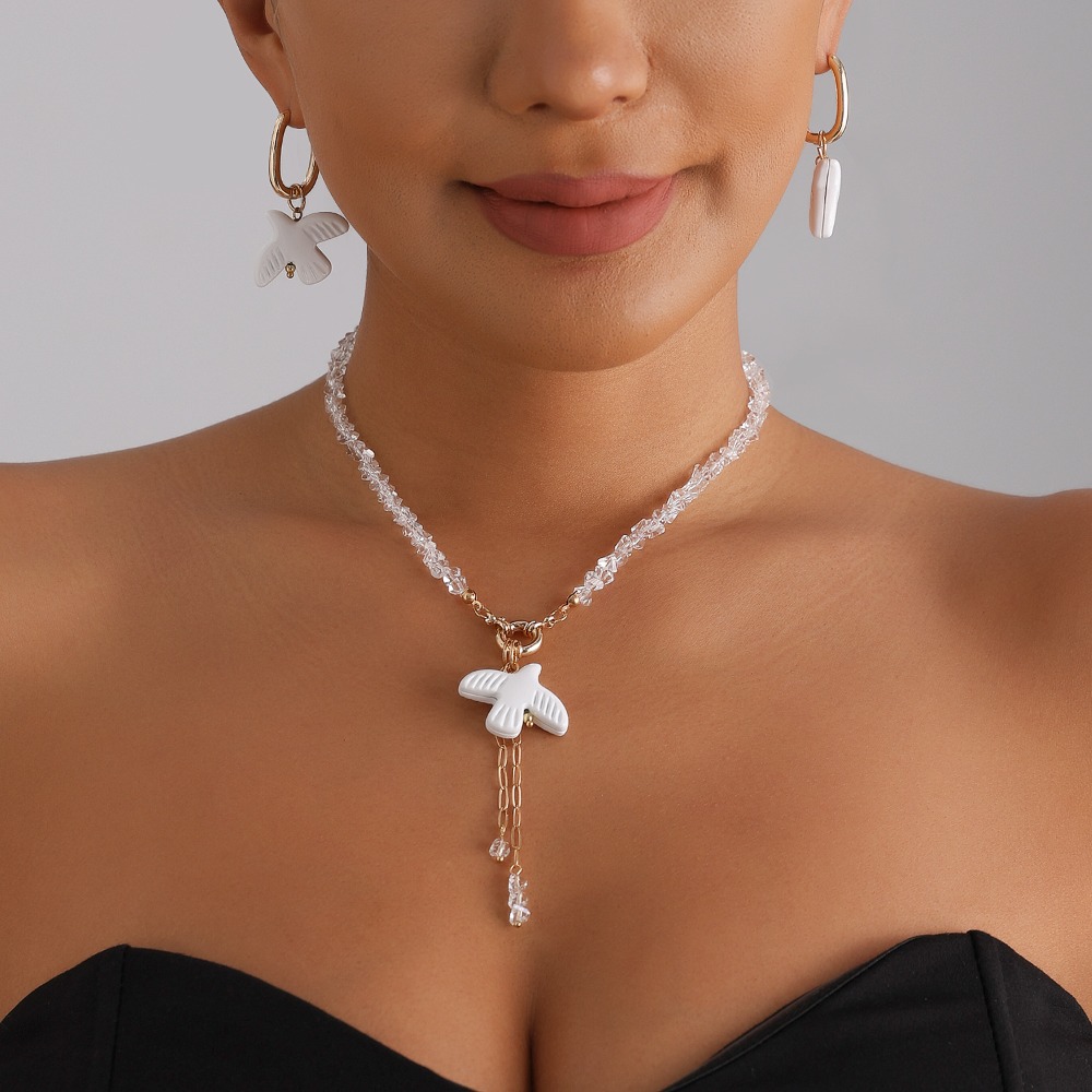 Collar de Perlas Blancas con C - Layered Pendant Necklace Aesthetic reseña y precio